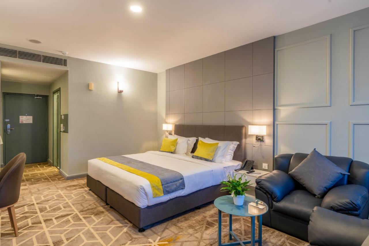 Manhattan Business Hotel, Мале Екстер'єр фото