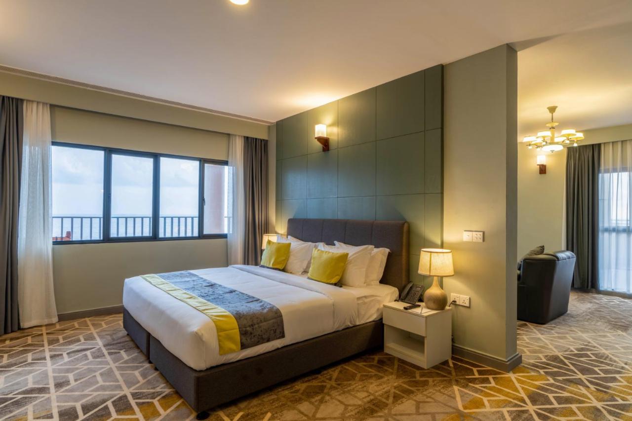 Manhattan Business Hotel, Мале Екстер'єр фото